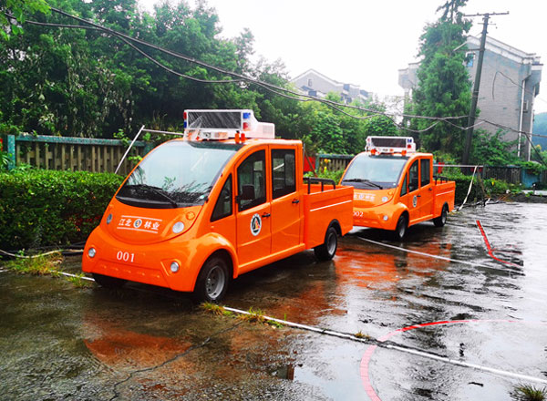 重慶森林消防巡邏車.jpg